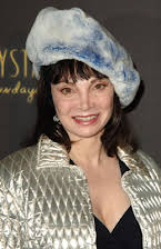 Toni Basil como 