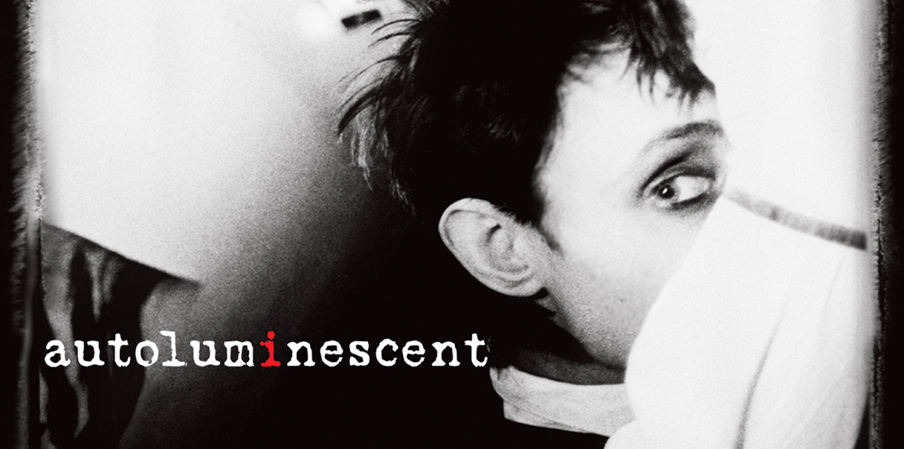 Autoluminescent (2013)