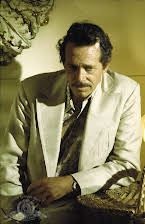 Warren Oates como Father