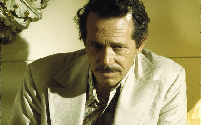 Warren Oates