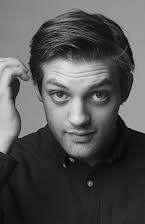 Ole Victor Corral som Magnus Johan Kvalvik