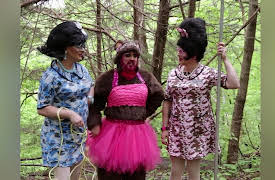 Camp Wannakiki: Squirrel Friends