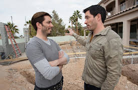 Property Brothers at Home Season 1: The Pool and Movie Theatre