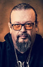 Markus Selin som Director