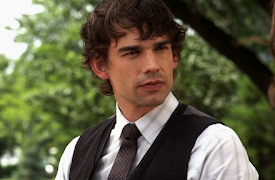 Covert Affairs: Fool in the Rain