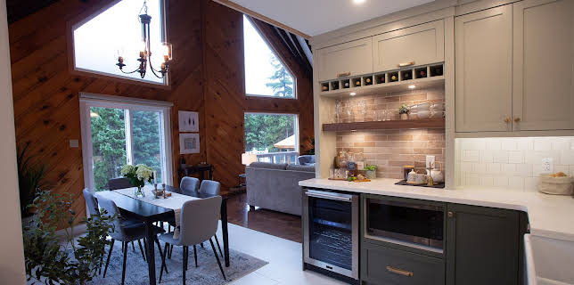 22:00: Rock Solid Builds (S3 E6) (S3) | TV10 | 12/31 2025