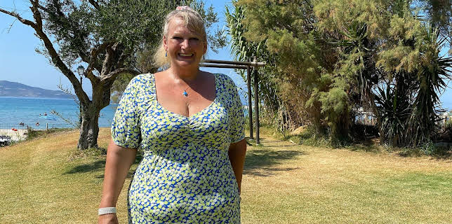 3:00 PM: A Place in the Sun | Channel 4 | 2/11 2026