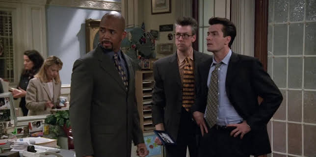 07:30: Spin City (S5 E4) (S5) | TV6 | 12/27 2025