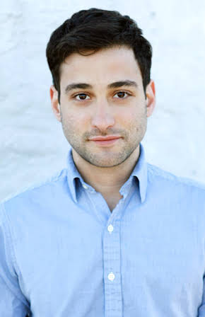 Teddy Bergman as Yossi