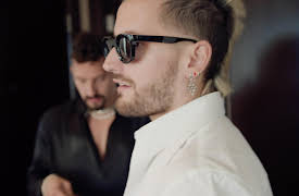 Los Montaner season-1: Los Montaner - Mi premio vive en casa