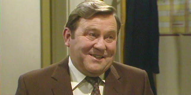 6:00 PM: Terry and June (S7 E3) (S7) | Drama | 11/28 2025