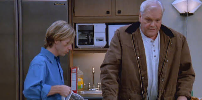 07:30: Just Shoot Me! (S3 E14) (S3) | TV6 | 2/4 2026