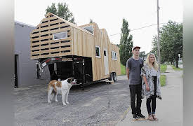 Tiny House, Big Living Season 1: Tiny House, Big Dog