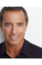 Mark Montalbano som FBI Agent 