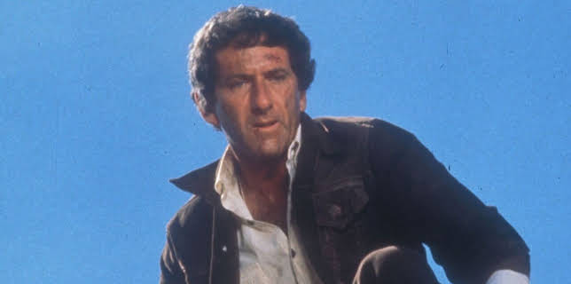 Petrocelli (S02/E02)
