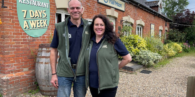 1:15 PM: Four in a Bed | Channel 4 | 1/2 2026