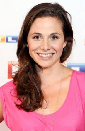 Ellenie Salvo González as 