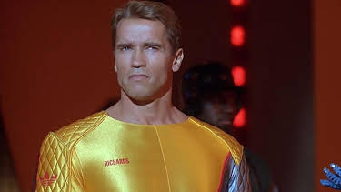 22:47: MAD SCI-FI: 'PERSEGUIDO' | BE MAD | 6/30 2026