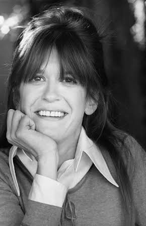 Patti Deutsch as Waitress