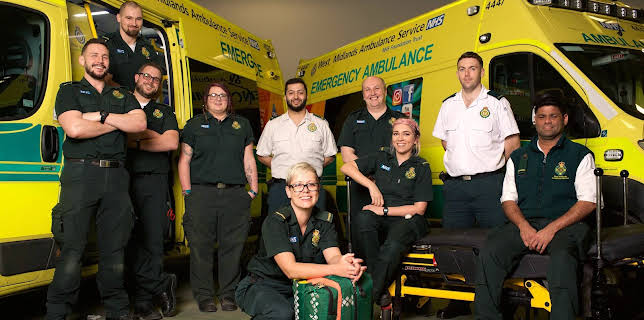 12:05 AM: 999: On the Front Line | More 4 | 1/12 2026