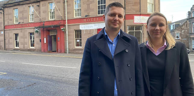 6:50 PM: Four in a Bed | More 4 | 11/30 2025