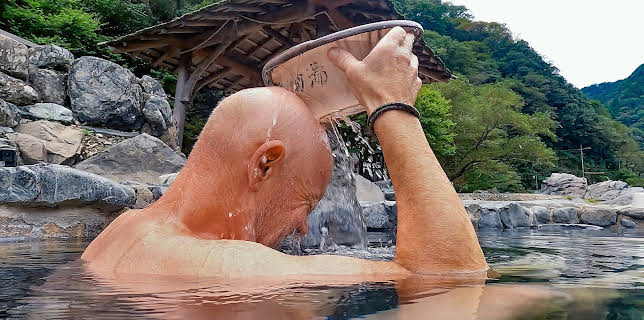 21:30: Team Bachstad i Japan: Stillheten før det store smellet | NRK Tegnspraak | 12/16 2025