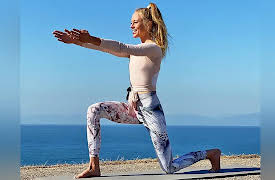 Yogalates Feel the Fusion: 50 Min Intermediate Yogalates Workout