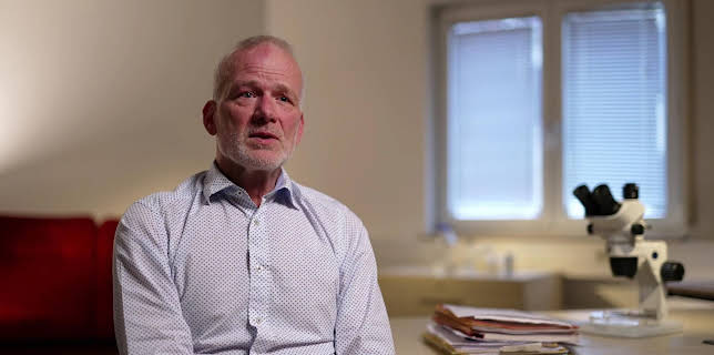 01:00: Medical Detectives - Geheimnisse der Gerichtsmedizin | VOX | 2/1 2026