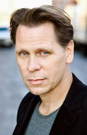 Don Harvey as Riley