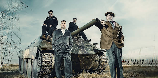 8:00 PM: Combat Dealers (S4 E3) (S4) | Discovery Channel | 11/3 2025