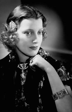 Jeanette Mac Donald as 