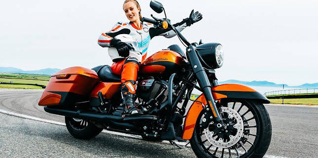 12:40 PM: Grace's Amazing Machines (S1) | Cbeebies | 12/31 2025