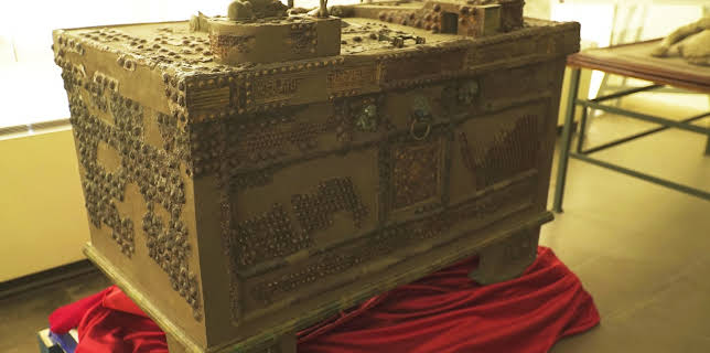 18:00: Aufgedeckt - Rätsel der Geschichte | ZDFinfo | 11/1 2025