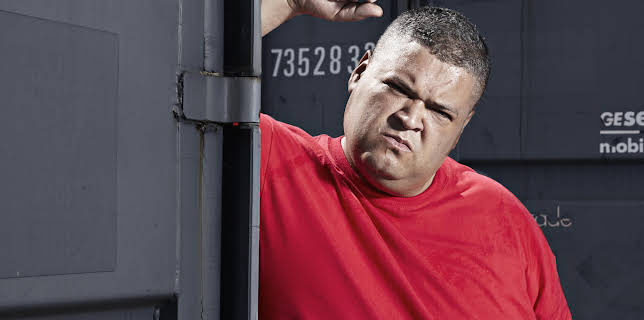 8:30 AM: Storage Hunters UK (S5 E3) (S5) | Dave | 2/8 2026