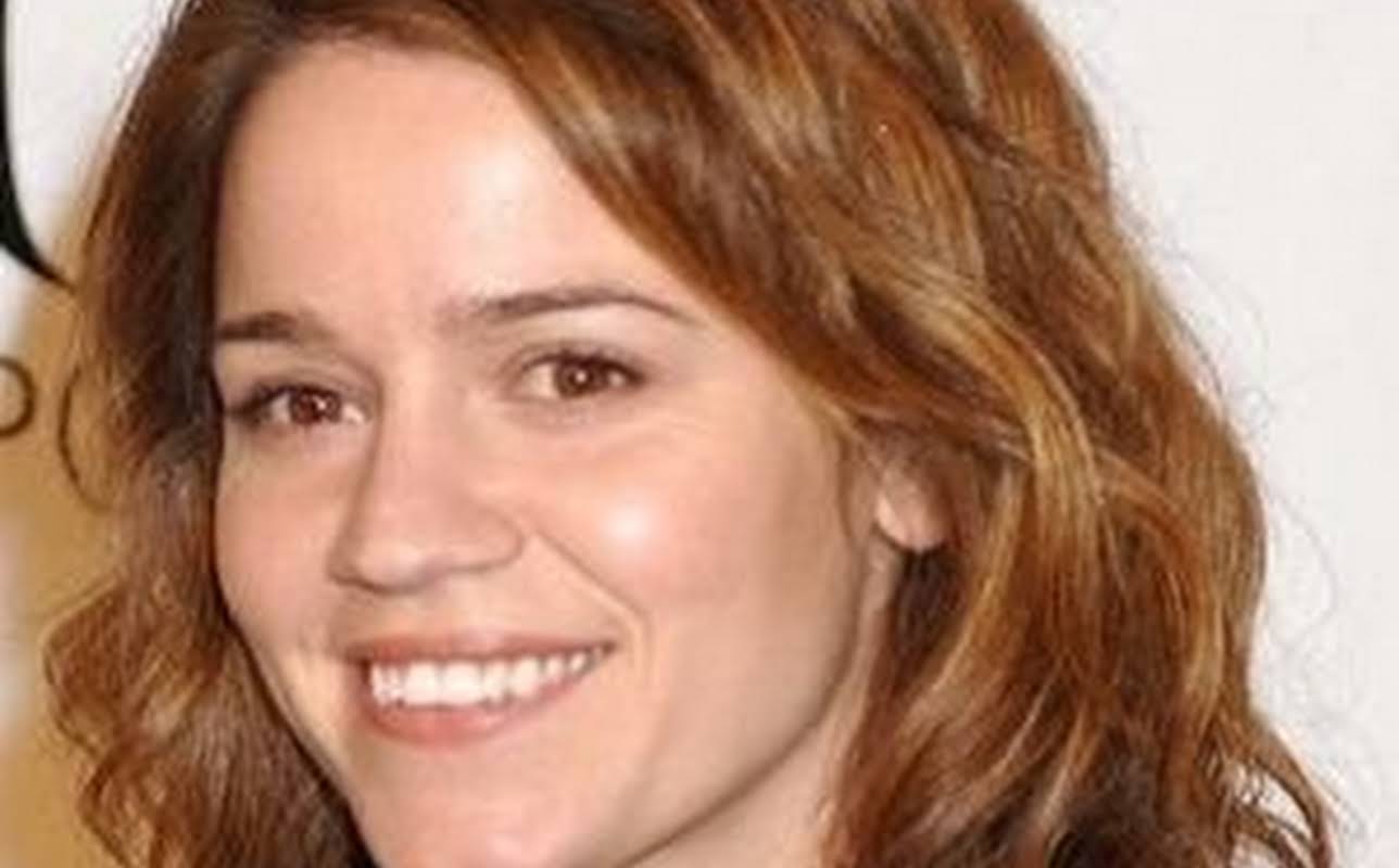 Anna Belknap