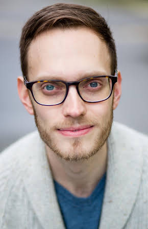 Nikolai Witschl as Head Orderly Frye