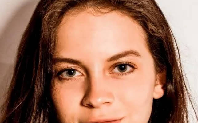 Ana Valeria Becerril