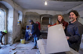 Maine Cabin Masters: Building Italy, Season 1: Building Italy: Demolition and a New Italian Bathroom