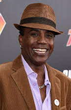 Donald Fullilove som Nurse George