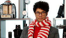 The Gadget Man's Guide to Christmas (S1 E1)