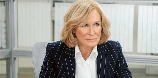 17:30: Damages (S3 E4) (S3) | Viasat Series | 3/5 2026