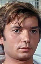 Nazzareno Zamperla como Franz - Acrobat