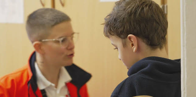 16:00: Lebensretter hautnah - Wenn jede Sekunde zählt | Sat1 | 12/17 2025