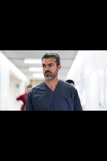 01:45: DOC (T2): Ep.5 La Atención | AXN | 8/5 2026