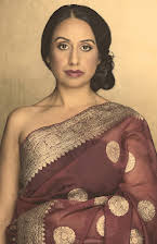 Sarita Van Dyke as Brunette Woman