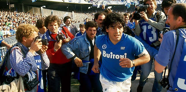 00:10: Diego Maradona | Arte | 12/4 2025