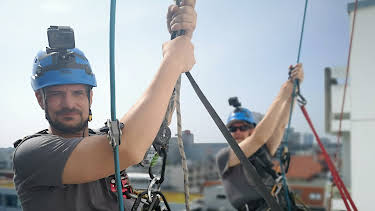 12:12: Building Germany (S1 E5) (S1) | Discovery Science | 12/29 2025