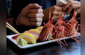 Worth It: $3 Sushi Vs. $250 Sushi