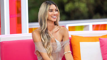 03:40: Love Island USA (S1 E2) (S1) | RTL 2 | 6/16 2026