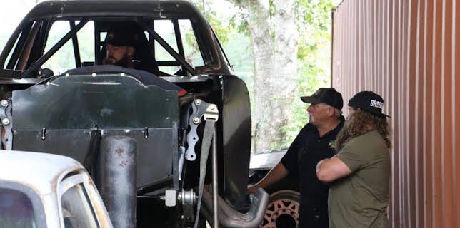 7:00 AM: Tanked (S4) | Discovery Channel | 3/19 2026